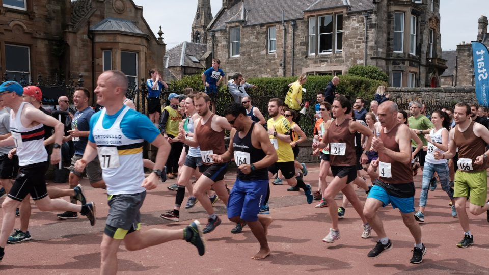 /images/2024/06/portobello-beach-race-copy.jpg