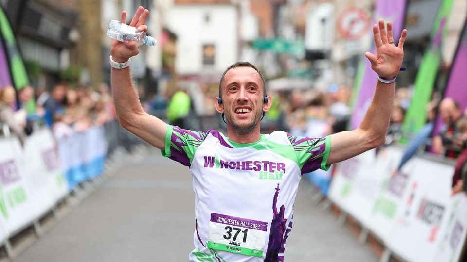 /images/2024/08/winchester-half-marathon-2024.jpg