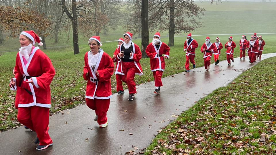 /images/2024/10/st-gemma-santa-dash-copy-2.jpg