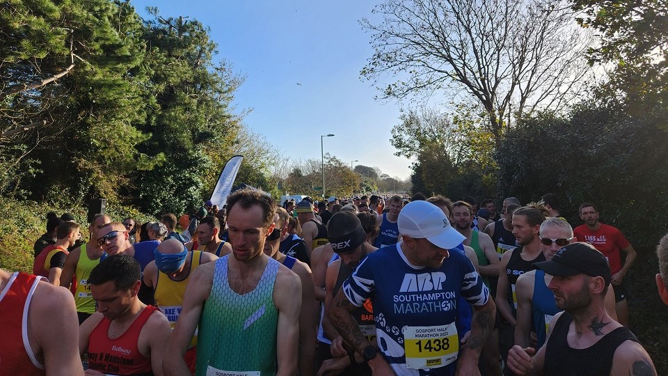 /images/2024/11/gosport-half-marathon.jpg