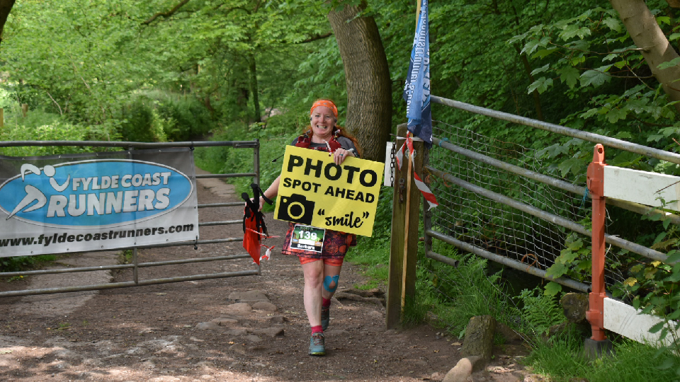 /images/2024/11/scorton-runner-copy.jpg