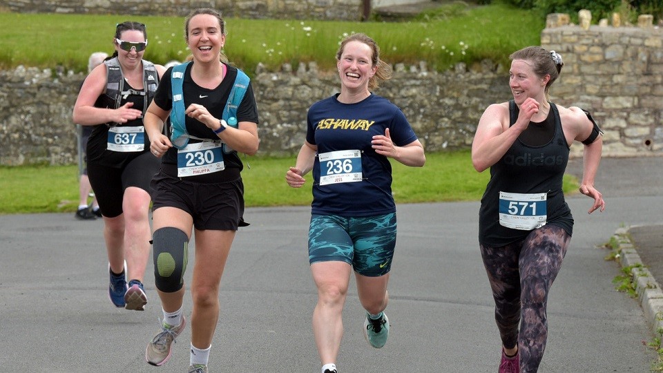 /images/2025/02/chew-valley-10k-2024-smiles.jpg