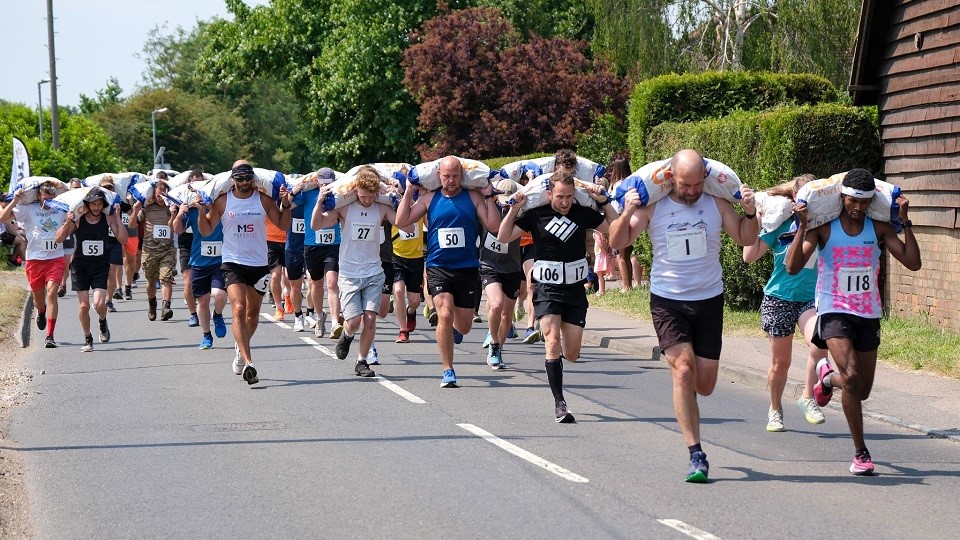/images/2025/03/flitton-potato-race.jpg