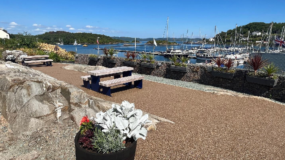 Tarbert Harbour