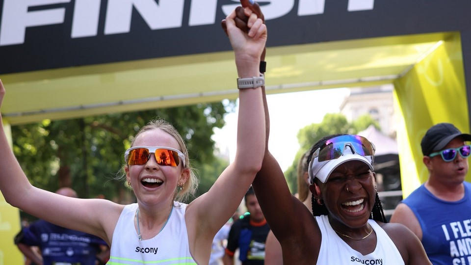 Saucony London 10K happy finishers