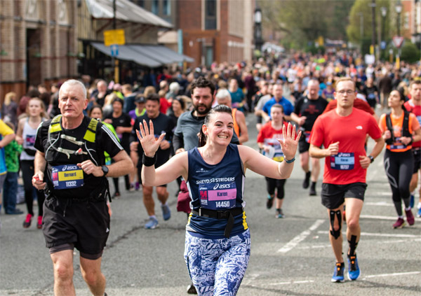 /images/charityoftheweek/2019/happy-woman-at-manc-marathon-600.jpg