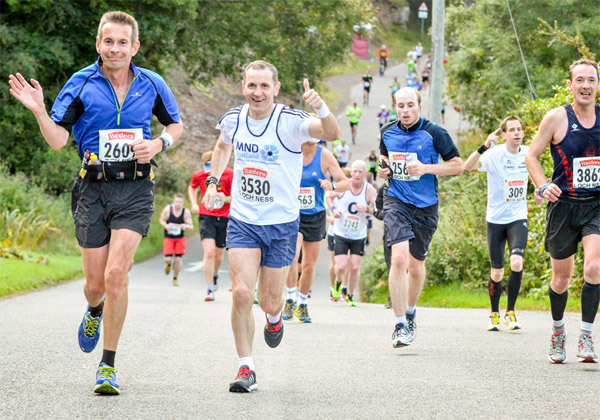 /images/charityoftheweek/2019/mnd-scotland-wave.jpg
