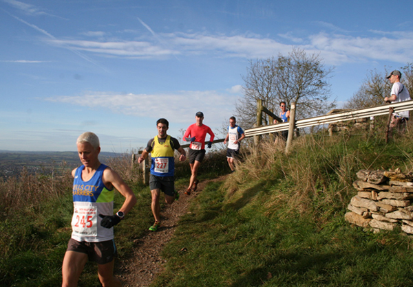 runners on the trail paths at Bath Hilly Half