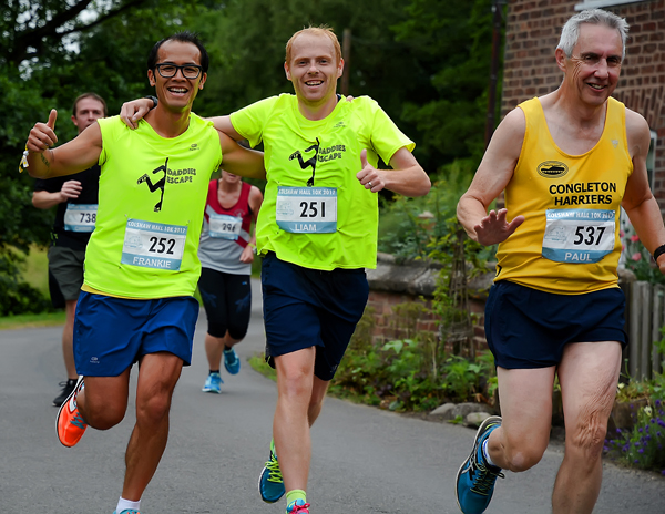 Happy runners at Colshaw House 10K