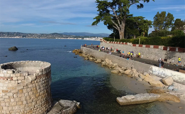 action from the French Riviera Marathon