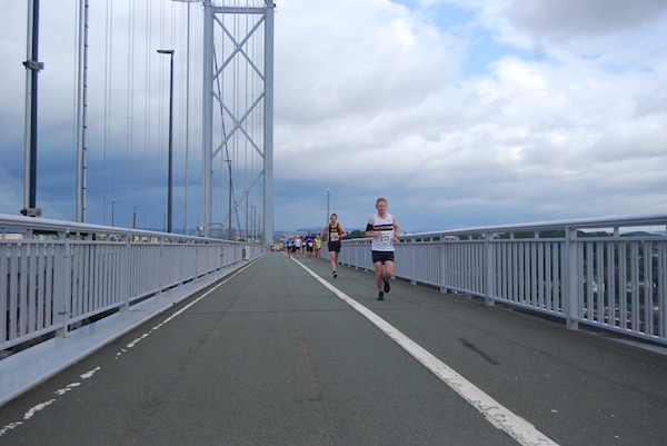 /images/news/2018/2/images/forth-road-bridge-10k-2019-1568322347.jpg