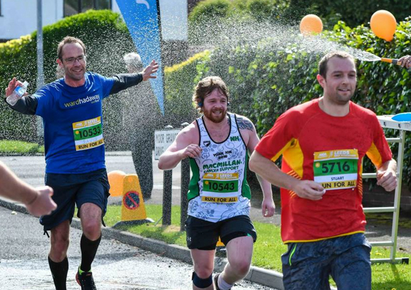 /images/news/2018/2/leeds-10k-600.jpg