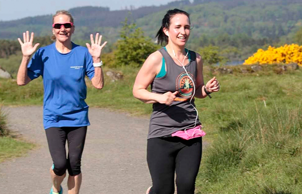 runners at Lochore Meadows parkrun
