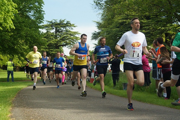 Romsey Relay Marathon start 2018