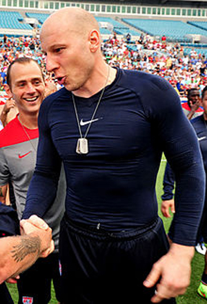 /images/news/2018/3/brad-guzan-300.jpg