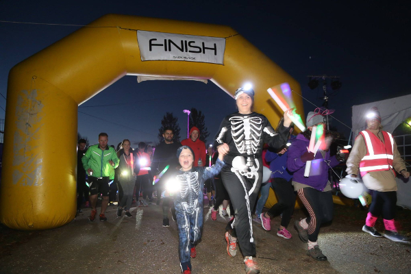 Entrants In The Dark Run 5K For Hope House