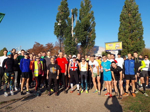 /images/news/2018/4/gdansk-parkrun-start.jpg