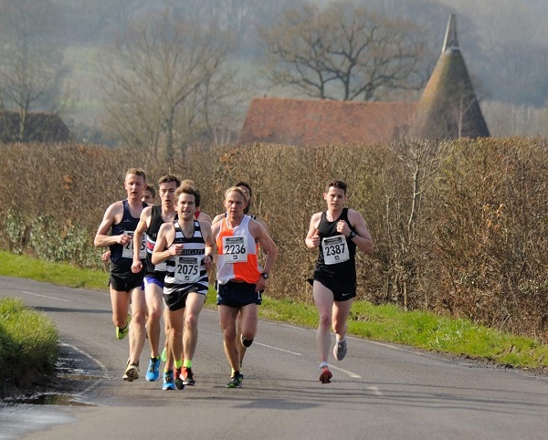 /images/news/2018/4/paddock-wood-half-marathon.jpg