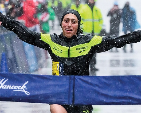 /images/news/2019/1/des-linden-wins-boston-marathon-2018.jpg