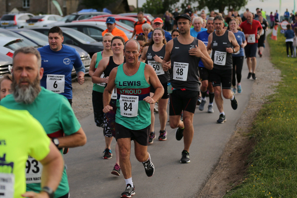 Runners At The Stroud Beer Race