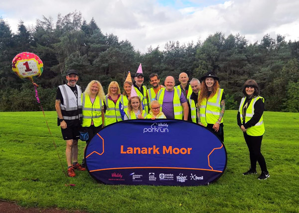 /images/news/2019/3/lanark-team-600.jpg