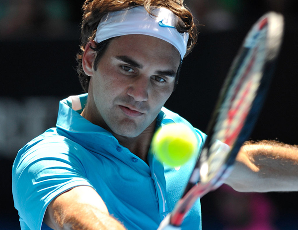 Head shot of Roger Federer in tennis action
