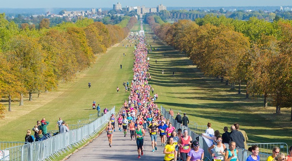 /images/news/2019/3/windsor-womens-10k-start.jpg