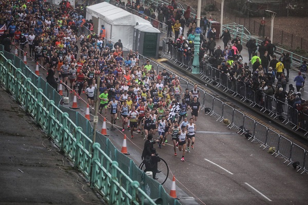 /images/news/2020/1/brighton-half-marathon-start-2020.jpg