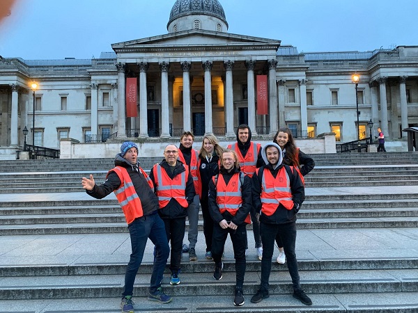 London Winter Crew 2020 say "wish you were here"