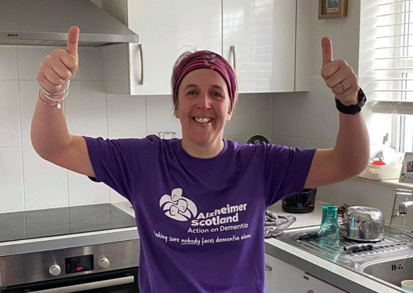 /images/news/2020/2/jenny-alzscot-600.jpg