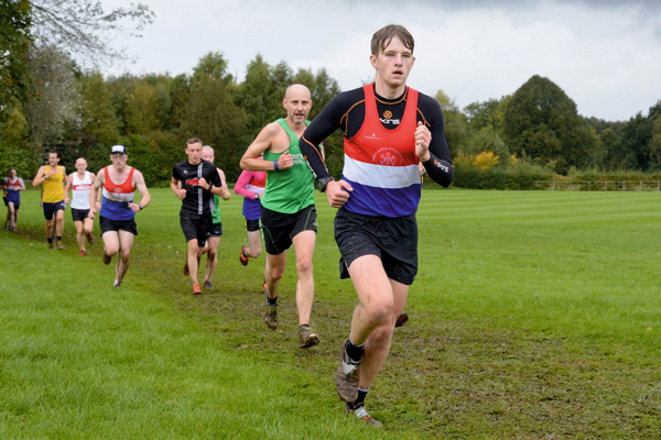 /images/runtalk/x-country-action-600.jpg